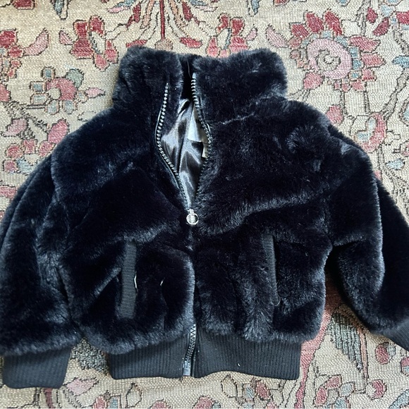 Urban republic toddler faux fur coat 18m - Picture 1 of 3